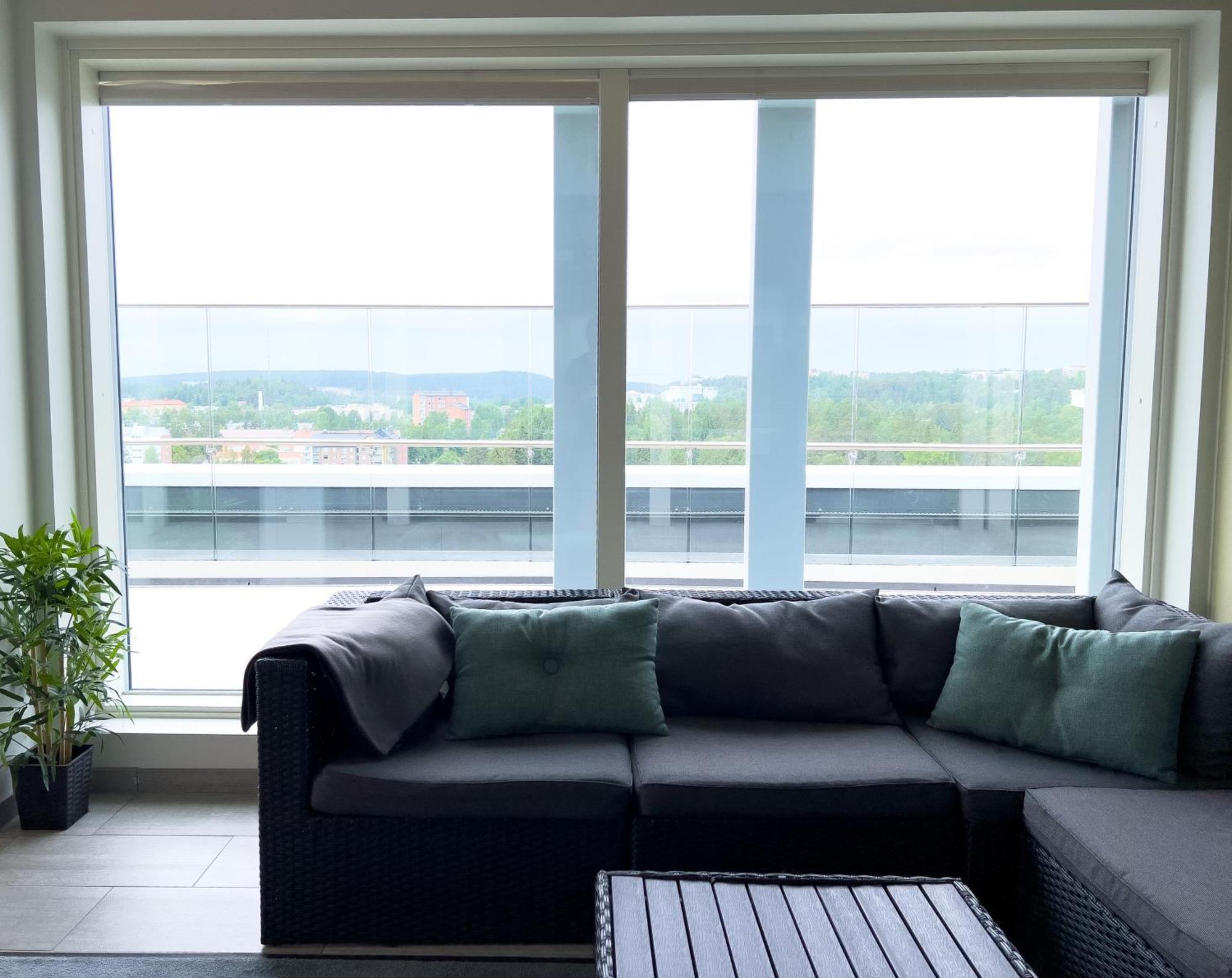 Aseman Portti - Stunning 1br 10th Floor Appartement Kuopio